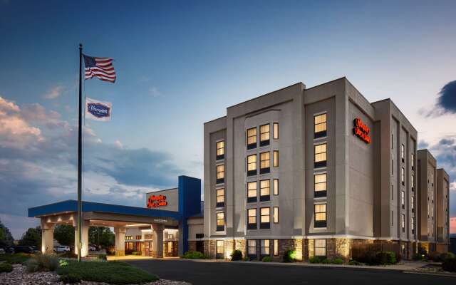 Hampton Inn & Suites Pueblo-Southgate