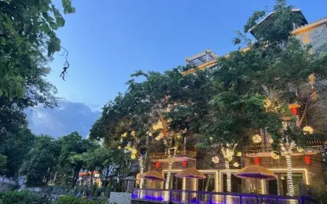 Jinyiju (Pazhou Huangpu Gugang Branch)