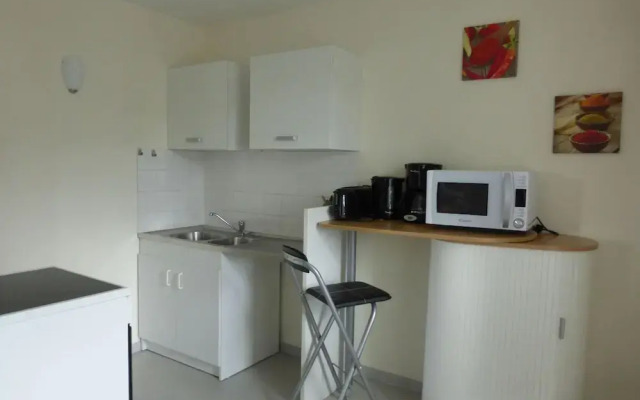 Apartment Near the Beach in Ploulec'h