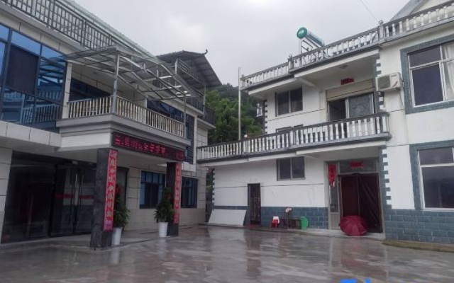 Yuexi Jieyuan Eco Farmstay – Exterior – Anqing