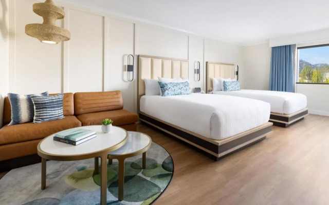 The Anza - A Calabasas Hotel