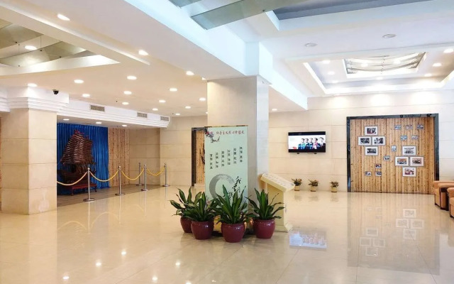 Jiang Yue Ming Shang Hotel