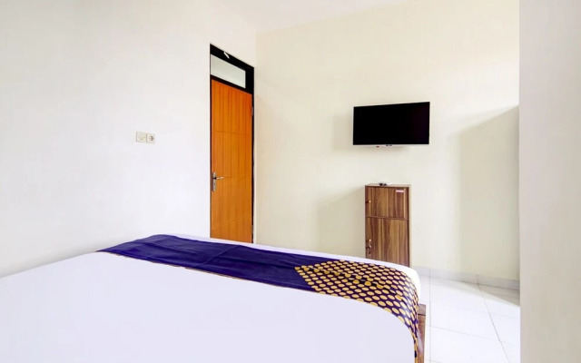 OYO Life 90152 Garuda Bima Residence Syariah