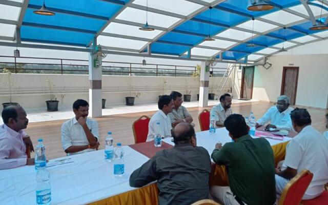Grand Padappai Residency