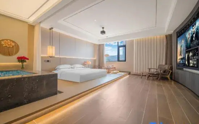 Kaiyuan Park Hyatt Hotel