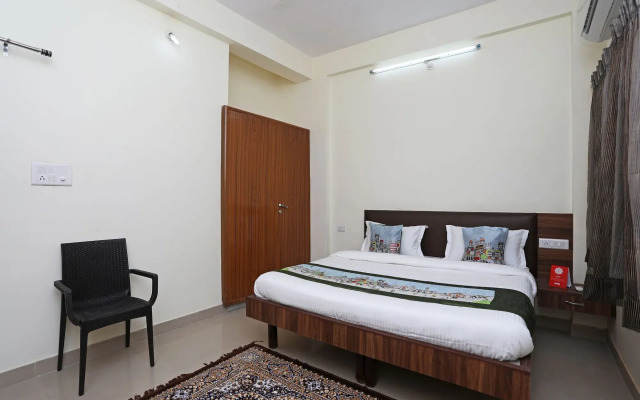 Urvi Apartments by OYO Rooms