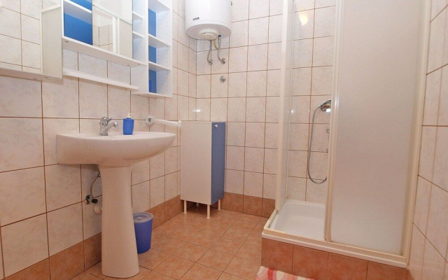 Apartment 1210