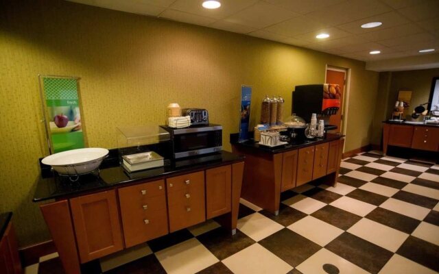 Hampton Inn & Suites Radcliff - Fort Knox