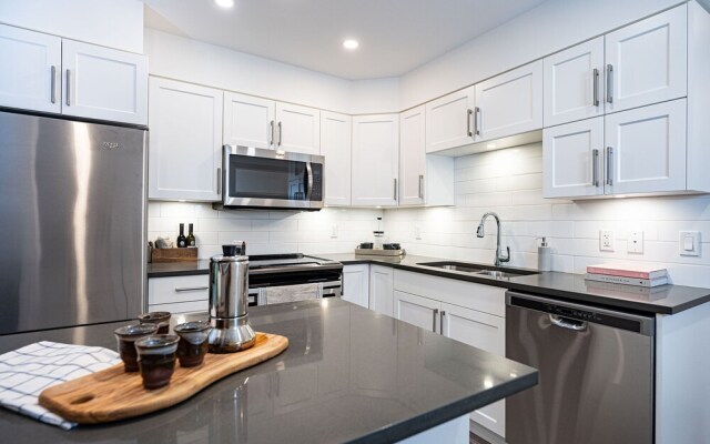 Revelation Retreat by Revelstoke Vacations