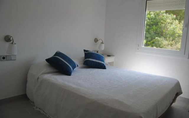 319 - Apart. Estoril