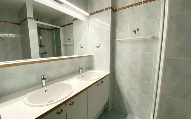 Apartment in Nieuwpoort With Ocean Views