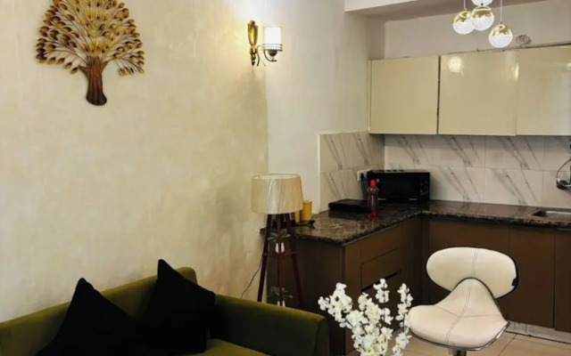 Luxury lofty heaven studio Apartment