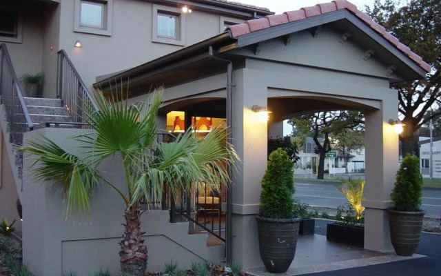 Terra Vive Luxury Suites & Apartments