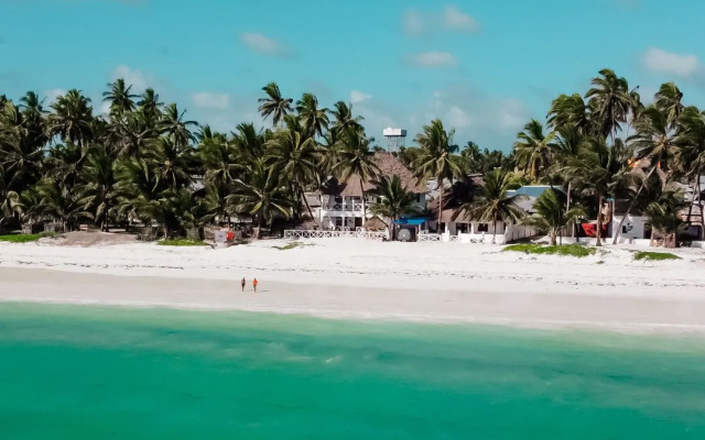 African Paradise Beach Hotel