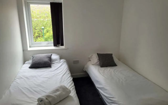 Oyo Victoria Apartments