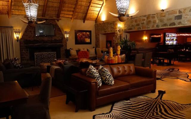 Umzolozolo Private Safari Lodge