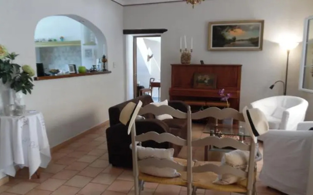 Chambres dhôtes Le Mas Du Platane