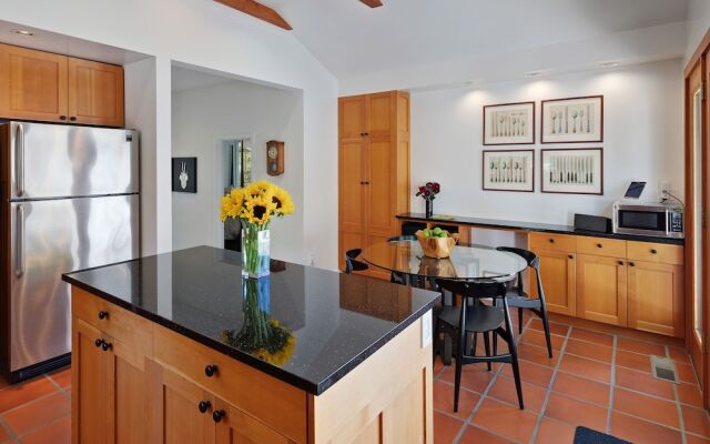 Flicker Hill 1240 by RedAwning