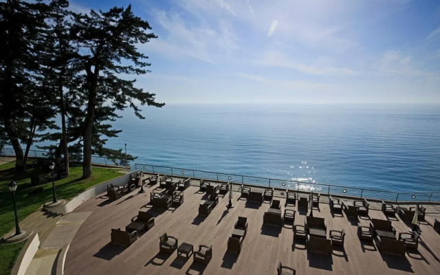 Campus Alba at Hotel Castello Mare