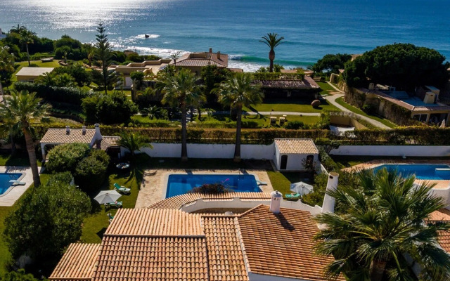 Villa Atlas