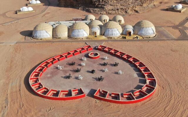 Wadi Rum UFO Luxotel - Campsite