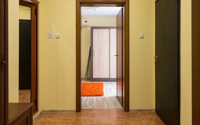 FM Luxury 1-BDR Apartment - Vesela's