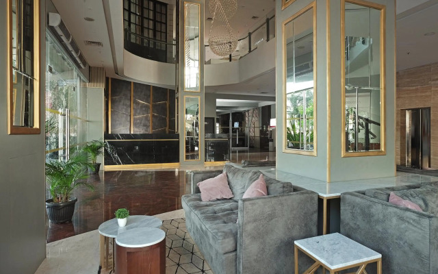 Grand Edge Hotel Semarang