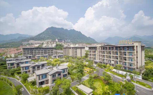 Hong Mingju Hot Spring Resort Hotel (Jin Yezi Branch) – Outside – Guangzhou
