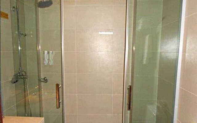 Ningbo Qingqishi Holiday Hotel