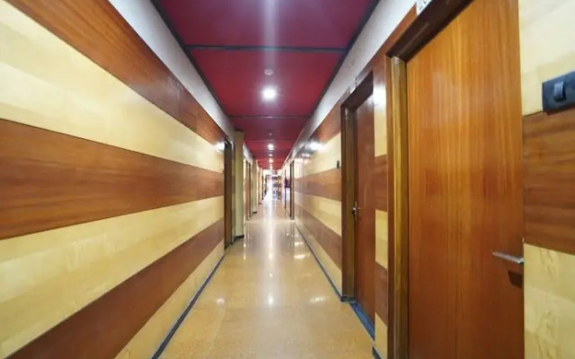 Hotel Rahul Palace by OYO Rooms