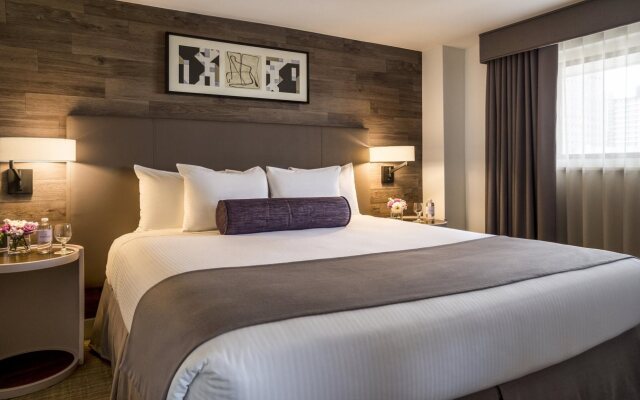 Warwick Denver