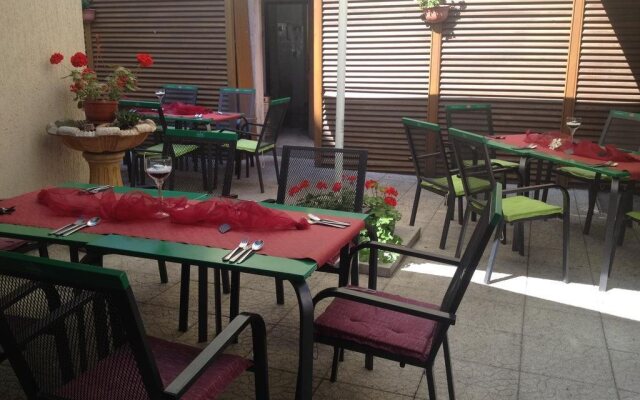 Hotel Zlaty Jelen