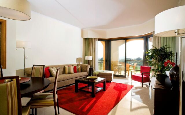 The Residences at Victoria	