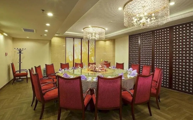 Chengde Tianbao Hotel