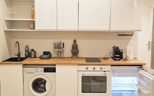 UG Neubau City Wohnung (optional Pool+Gym+2tes Bad extra buchbar)