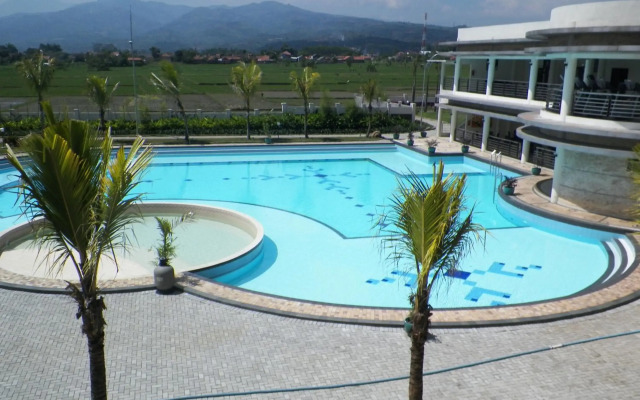 Sutan Raja Hotel And Convention Centre