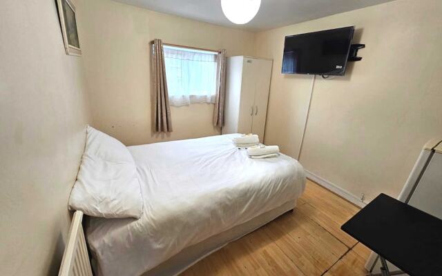 Bruce Rooms