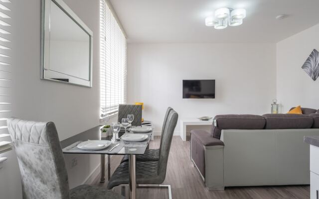 Highland Park Apartment