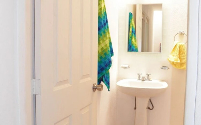 Casa Arroyo 3 BR by Casago