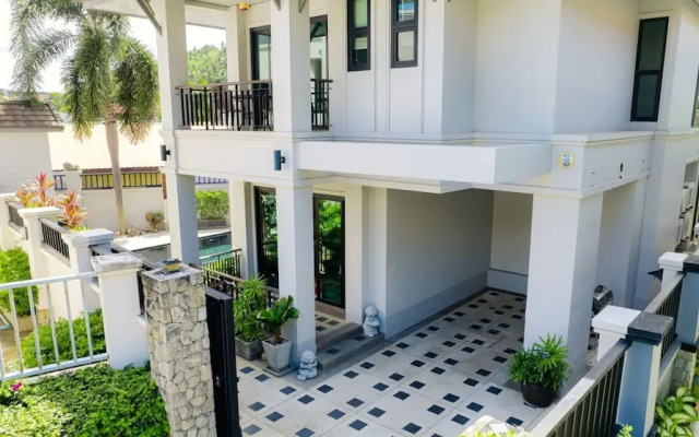 Patak 3 Bedroom Private Pool Villa