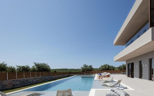 TreeTop Villa ΙΙ, outstanding spiritual retreat, By ThinkVilla