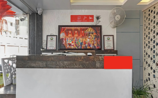 OYO 22571 Hotel Sarathi