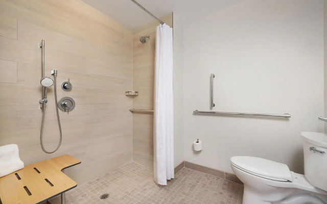 Element New York Wood Ridge