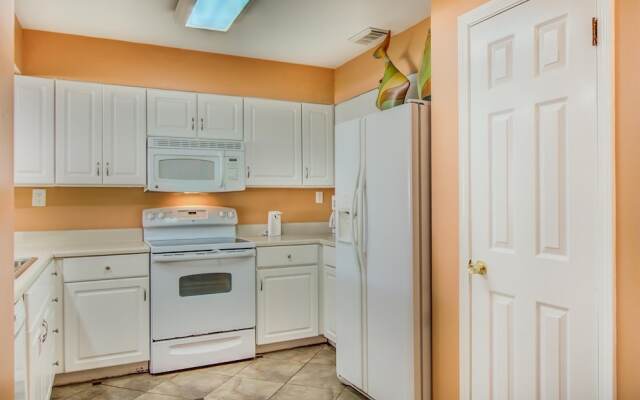 4 A, Three Bedroom Townhome