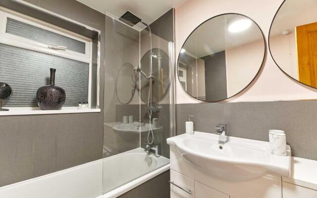 Host Stay The Blacksmiths