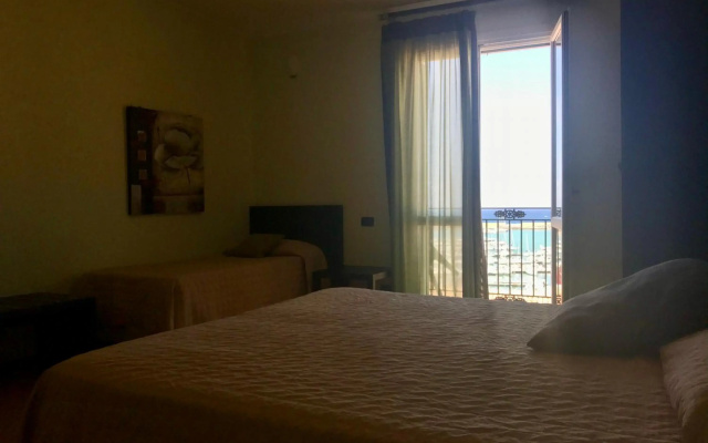 Castellammare Smart Rooms