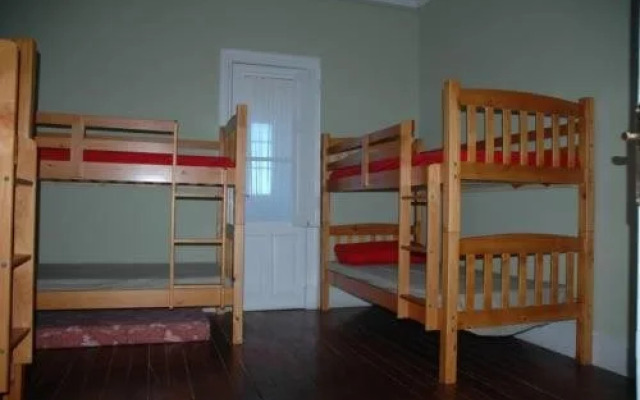 Roots&Boots Singular Hostel