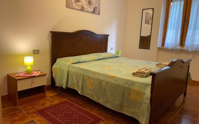 Holiday House Casa Olivastro