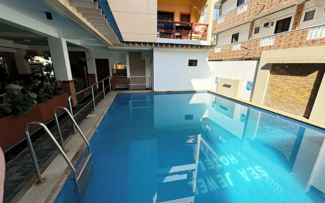 Sea Jewel Hotel Puerto Galera powered by Cocotel