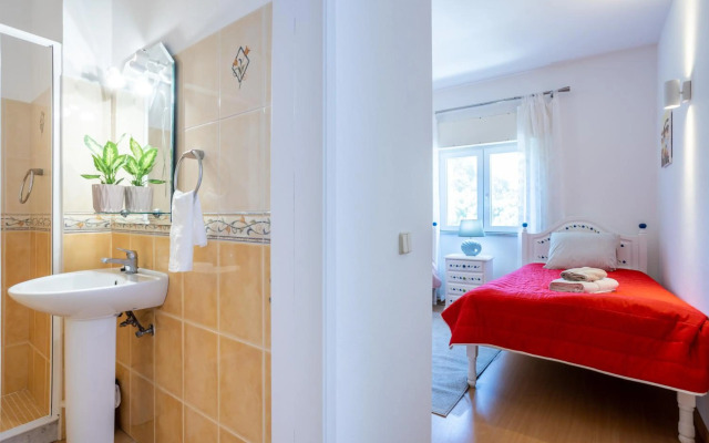 Sea Blue Apartment - Luz Ocean Club